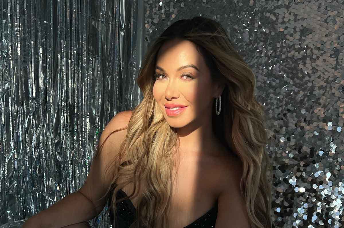 chiquis-rivera-ensena-peluche