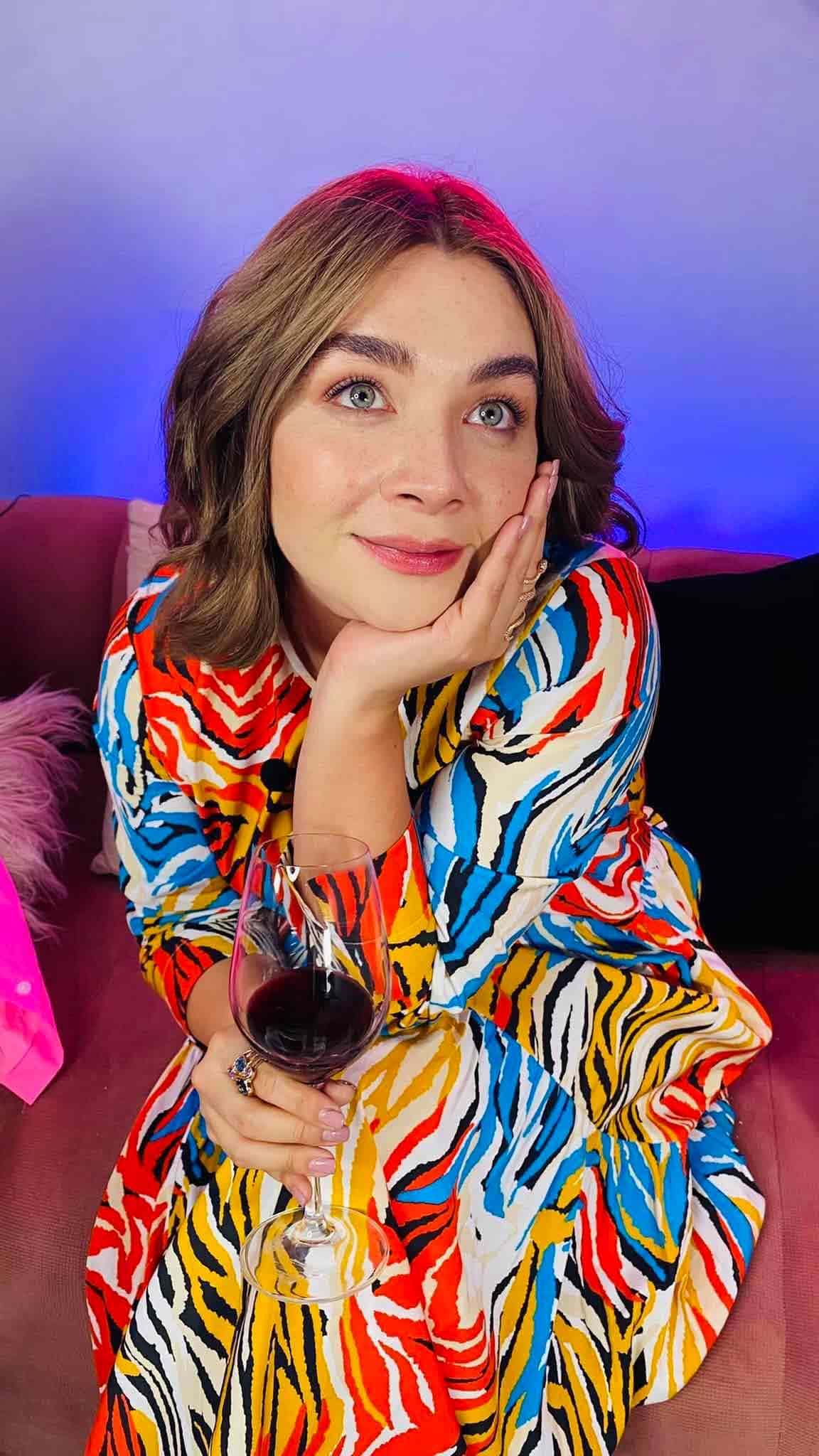 6.- Daniela Luján