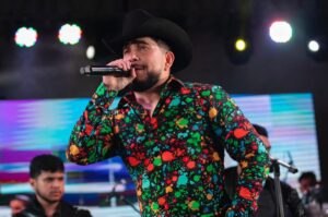 El Bebeto, un enamorado del mariachi y la banda