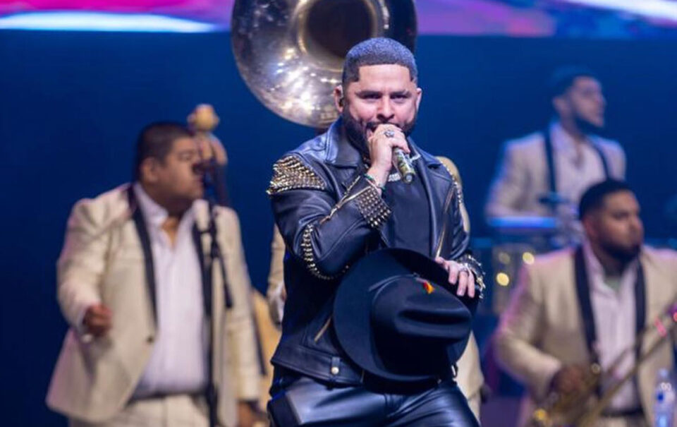 Cancelan concierto de Larry Hernández por explosivos