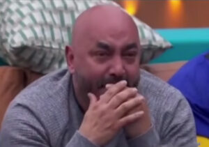 Lupillo Rivera rompe en llanto al ver a su padre en LCDLF4