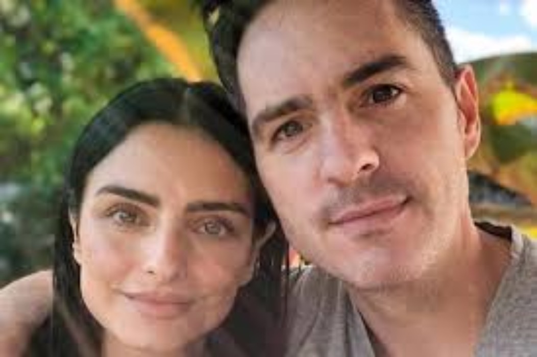 2. Mauricio Ochmann y Aislinn Derbez
