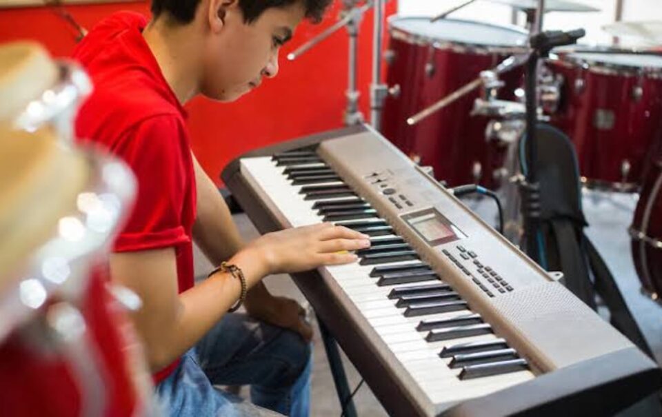 Cuáles son las mejores escuelas de música