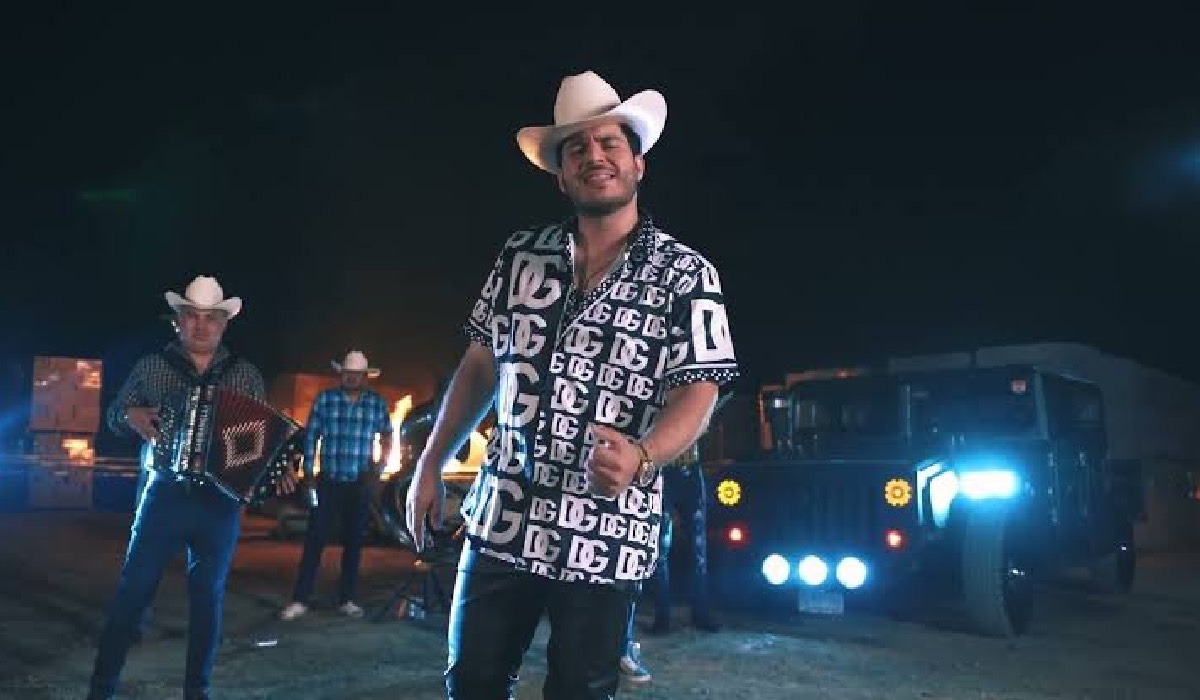 Beto Gastélum el nuevo vocalista de Calibre 50. Foto: especial 