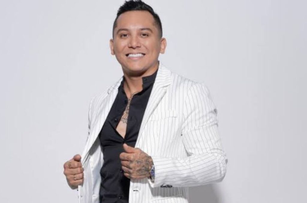 Edwin Luna se somete a procedimiento estético