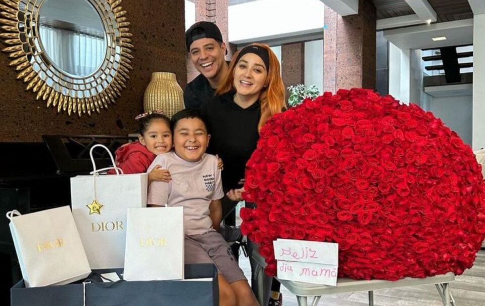 Eduin Caz habría dedicado “El Beneficio de la duda” a su esposa