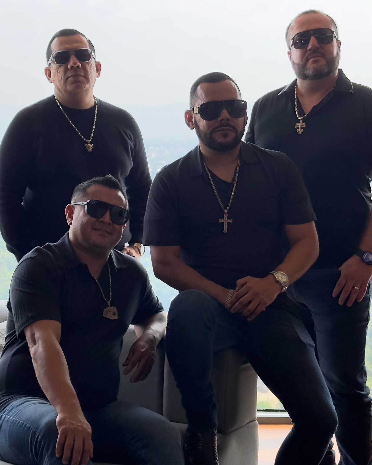 Los Buitres 