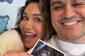 Entre lágrimas Chiquis Rivera anuncia que perdió a su primer hijo