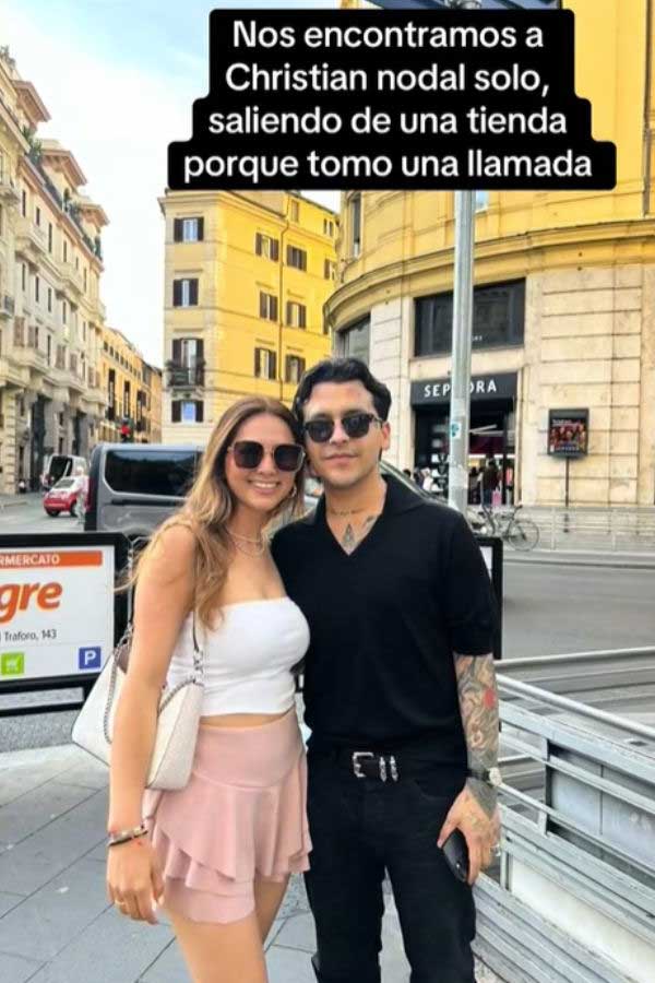 Lo vieron a fuera de una tienda de vestidos de novia. Foto: Especial