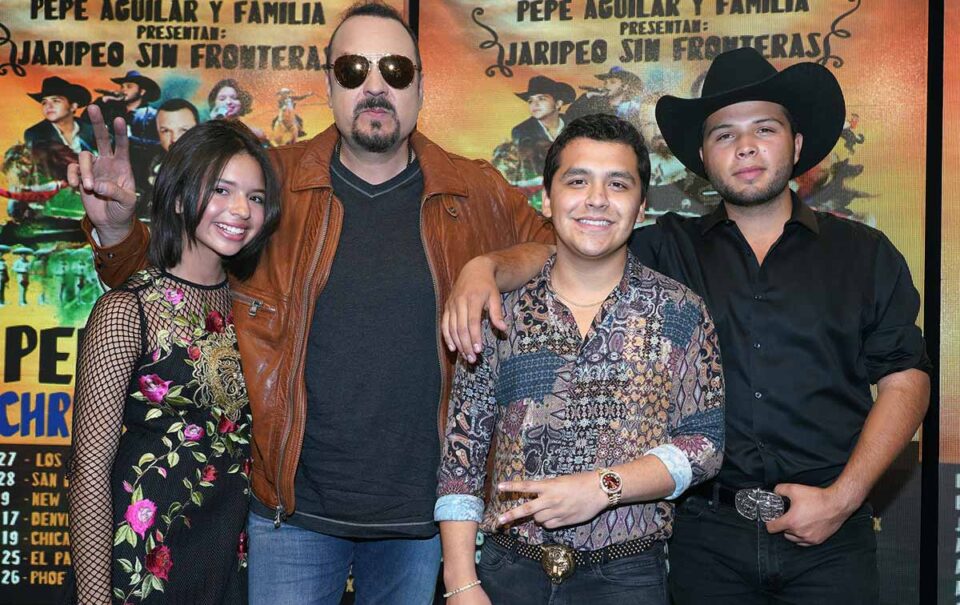 Qué edad tenían Ángela Aguilar y Christian Nodal al conocerse