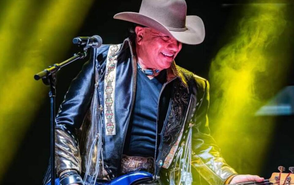 Lupe Esparza habla del retiro en Bronco