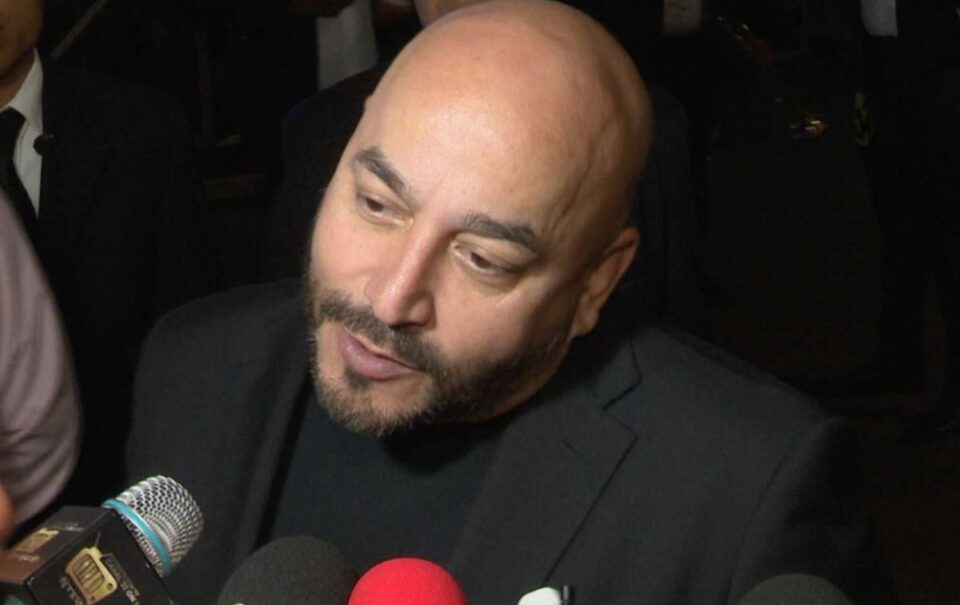 “Yo me dejo”: Lupillo Rivera opina de fan que tocó a Julión