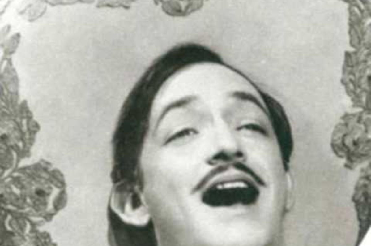 1. "México Lindo y Querido" - Jorge Negrete