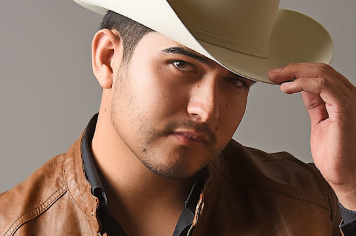 "Si Mañana Muero"- Ulices Chaidez