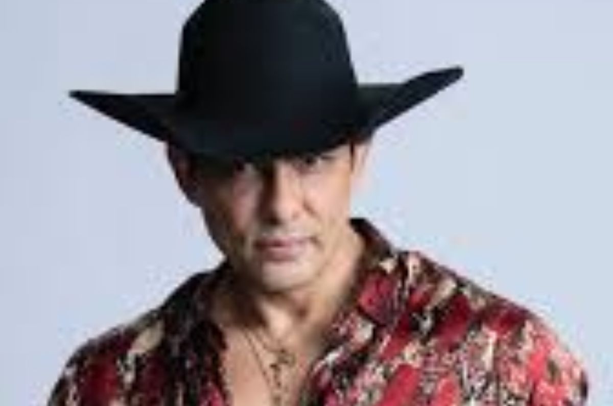 "Mi Funeral"- Victor García