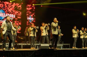 La Arrolladora Banda El Limón encuentra a “Tu Reemplazo”