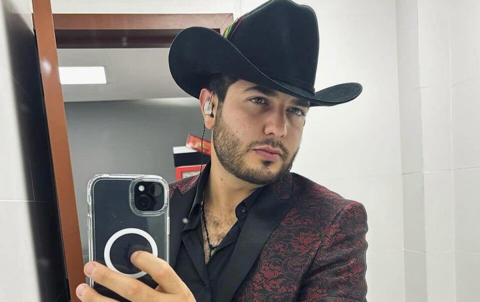 Johnny Cortes lanzó “En Esta Navidad”, primer tema como solista