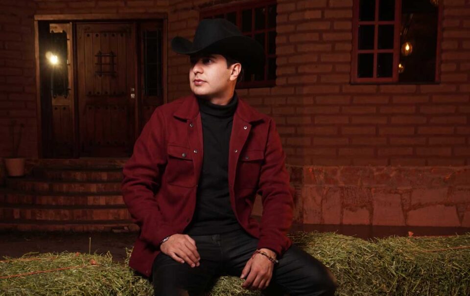 Johnny Cortes afirma que Los Plebes lo cambiaron por alguien como Ariel 