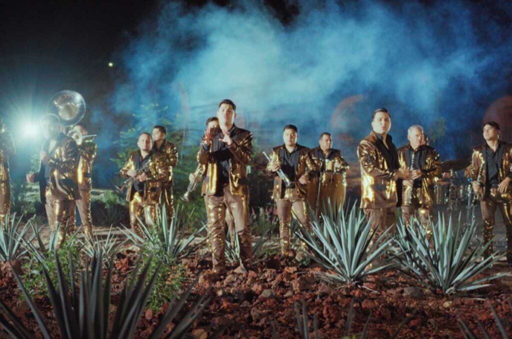 la arrolladora nos faltaron pantalones