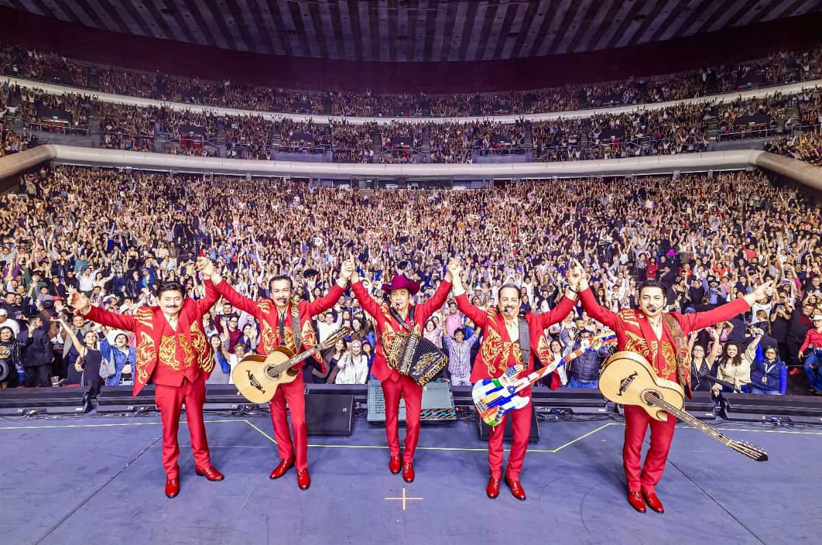 los-tigres-del-norte-corrido-lgbt-era-diferente