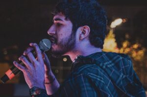 ¿Qué significa la canción ‘Mi Vida Mi Muerte’ de Neton Vega?