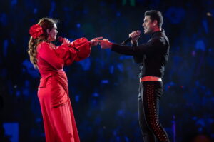 yuridia carlos rivera plaza de toros mexico