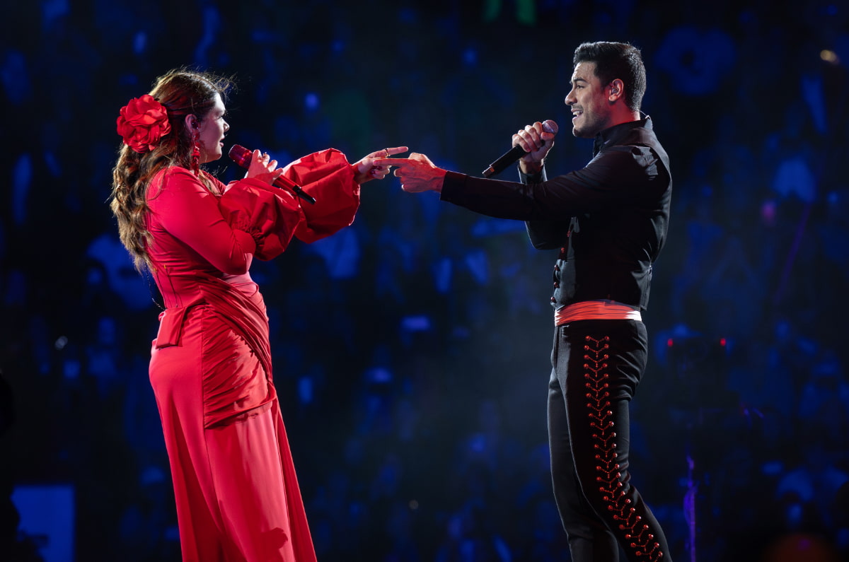 yuridia-carlos-rivera-plaza-de-toros