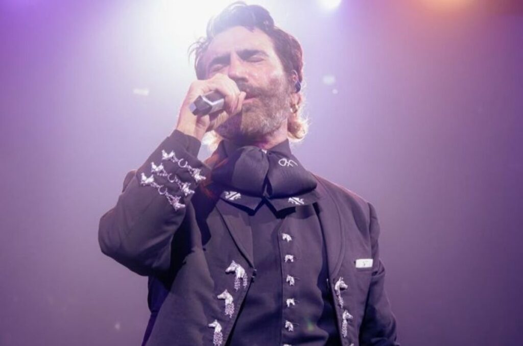 Alejandro Fernández grado estudios"El Potrillo"