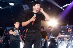 Neton Vega Cancela concierto