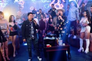 Pancho Uresti canta “Como en los viejos tiempos” y comienza su nueva gira