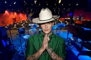Adriel Favela en el Lunario 2025: Clima, horario, boletos, setlist y más