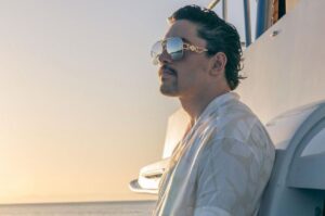 Alex Fernandez RENACE con nueva música: de ser “el hijo de” hasta alcanzar su madurez musical