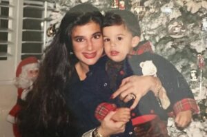Pepe Aguilar primera esposa