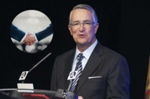 ¿Quién es Vladimir Sklarov, empresario que le robó 400 millones de dólares a Ricardo Salinas Pliego?