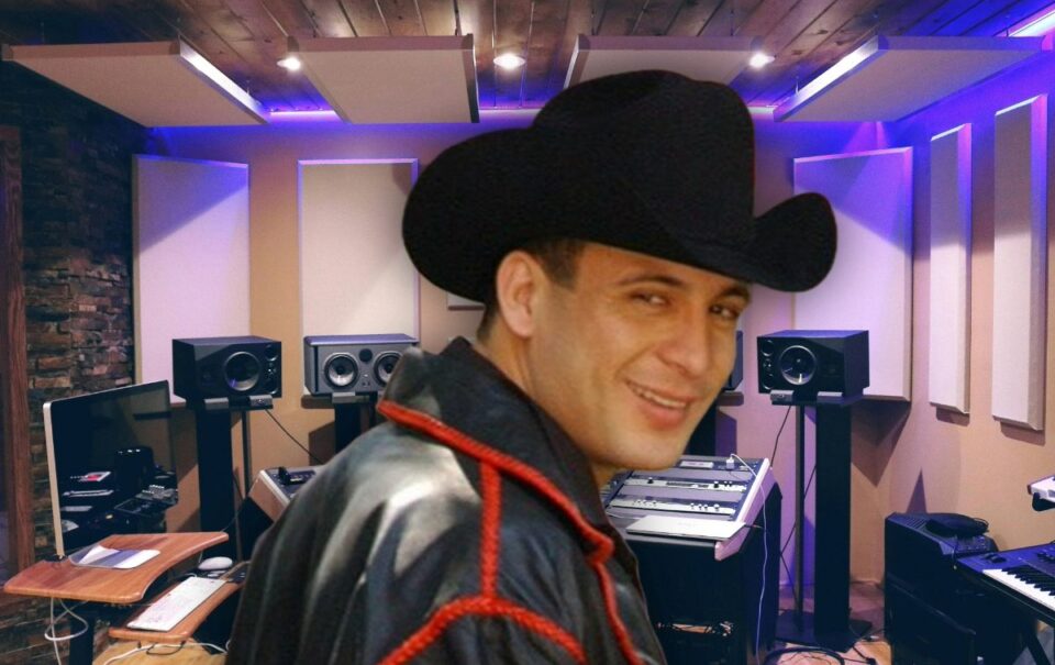 ¿Cuál fue la última canción que grabó Valentín Elizalde antes de morir?