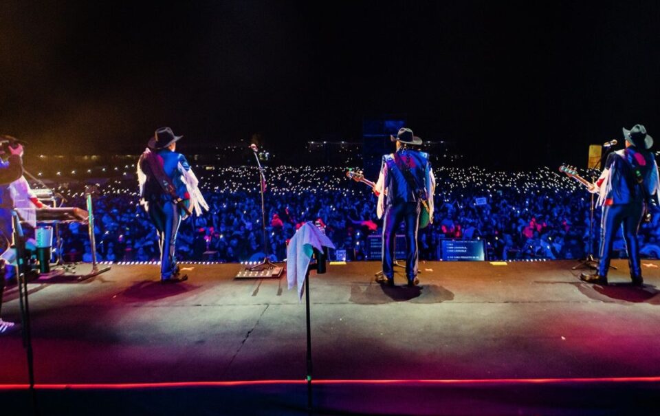 Bronco cierra su gira por Sudamérica con noche épica en Asunción
