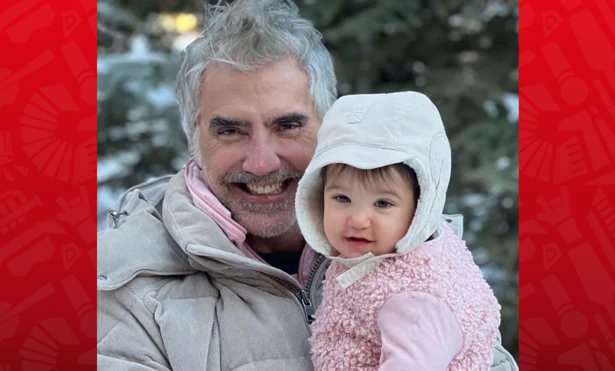 ¡Feliz Día del Abuelo! Alejandro Fernández es abuelo de Cayetana, Mía y Nirvana