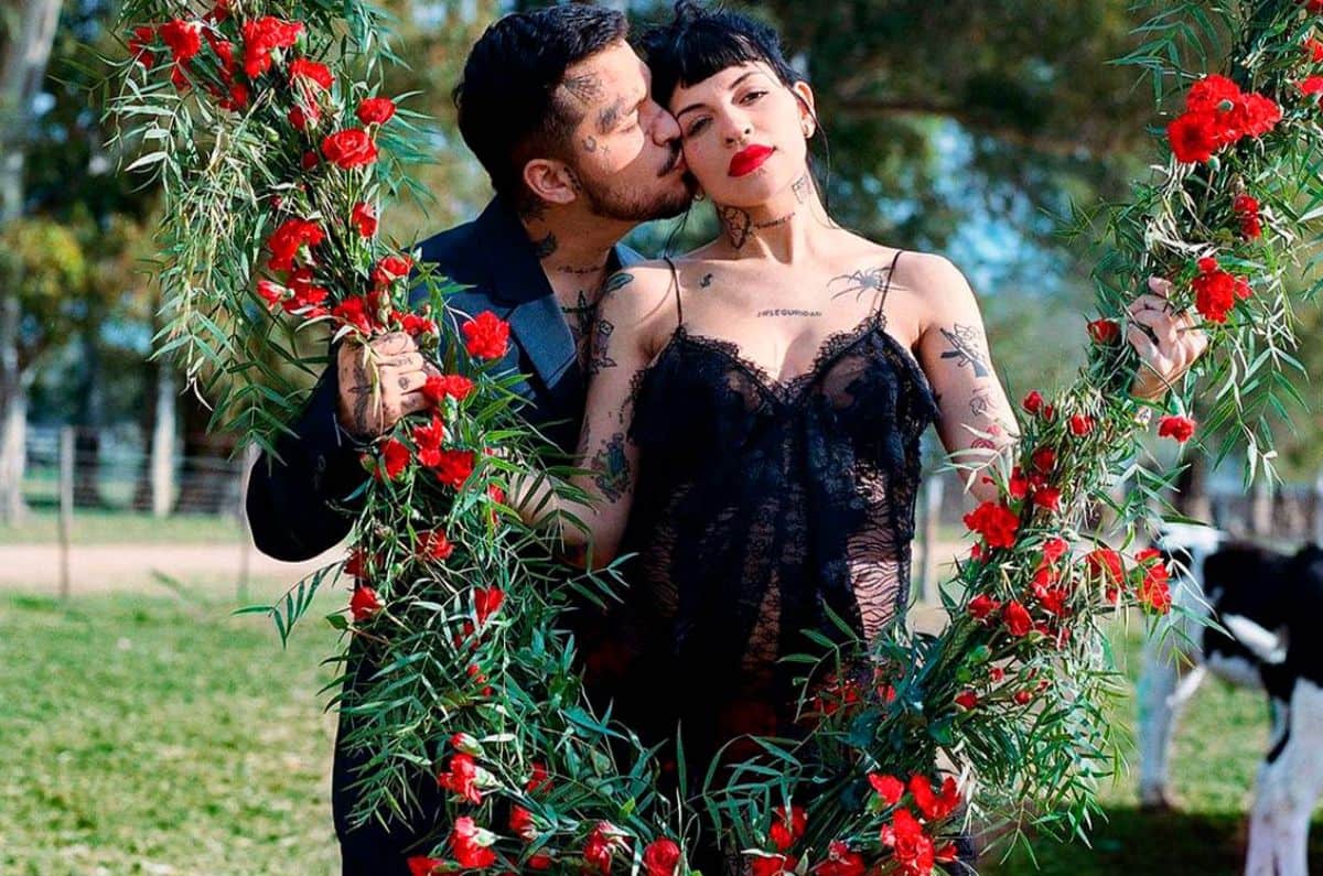 christian nodal y cazzu relación