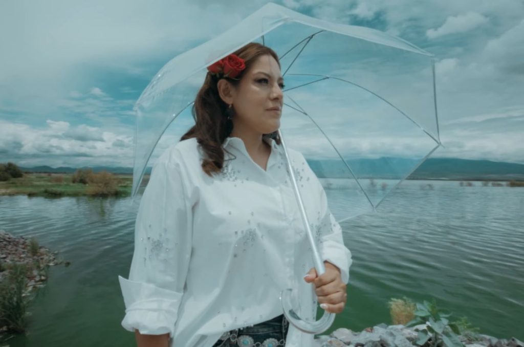 Fabiana Rojas: la cantante que se atrevió a cambiar la ópera por el regional mexicano