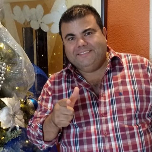 Nico Flores
