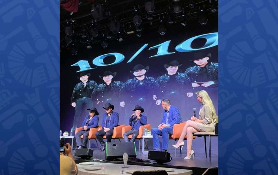 La Fiera de Ojinaga presentó su listening party con calidad “10/10”