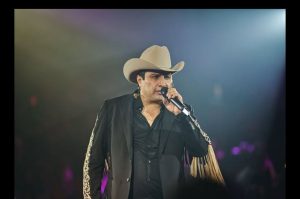“Mi decisión”, Julión Álvarez: Letra y significado