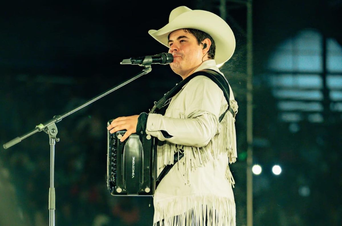 latin grammy 2025 alfredo olivas