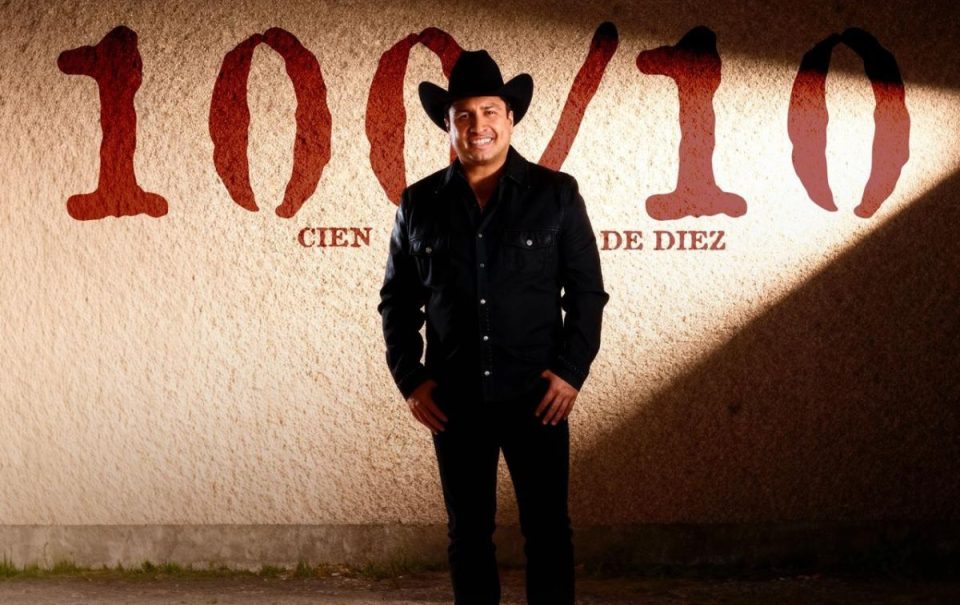 “100/10” Julión Álvarez: letra y significado de su nueva canción