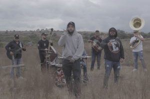 “Mi pasaporte es mi cicatriz”, Emiliano Aguilar: Letra y significado