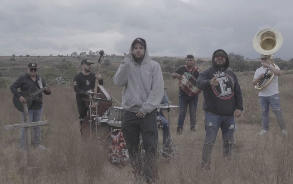 “Mi pasaporte es mi cicatriz”, Emiliano Aguilar: Letra y significado