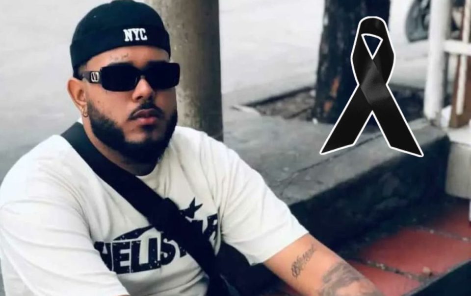 Cantante colombiano es asesinado a los 22 años en plaza comercial