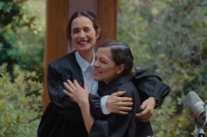 “Tengo que contarte”, de Natalia Lafourcade y Julieta Venegas: letra y significado