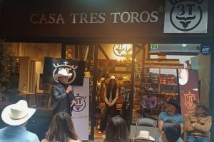 Casa Tres Toros inaugura tienda vaquera en el Ajusco