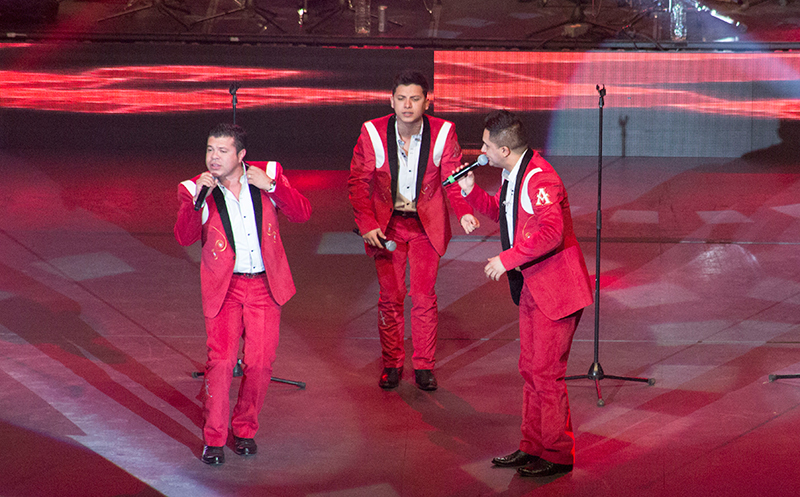 La Arrolladora Banda el Limón, con lleno en el Auditorio Nacional